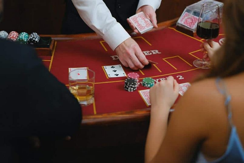 Cách chơi Blackjack thông qua những loại hình cược